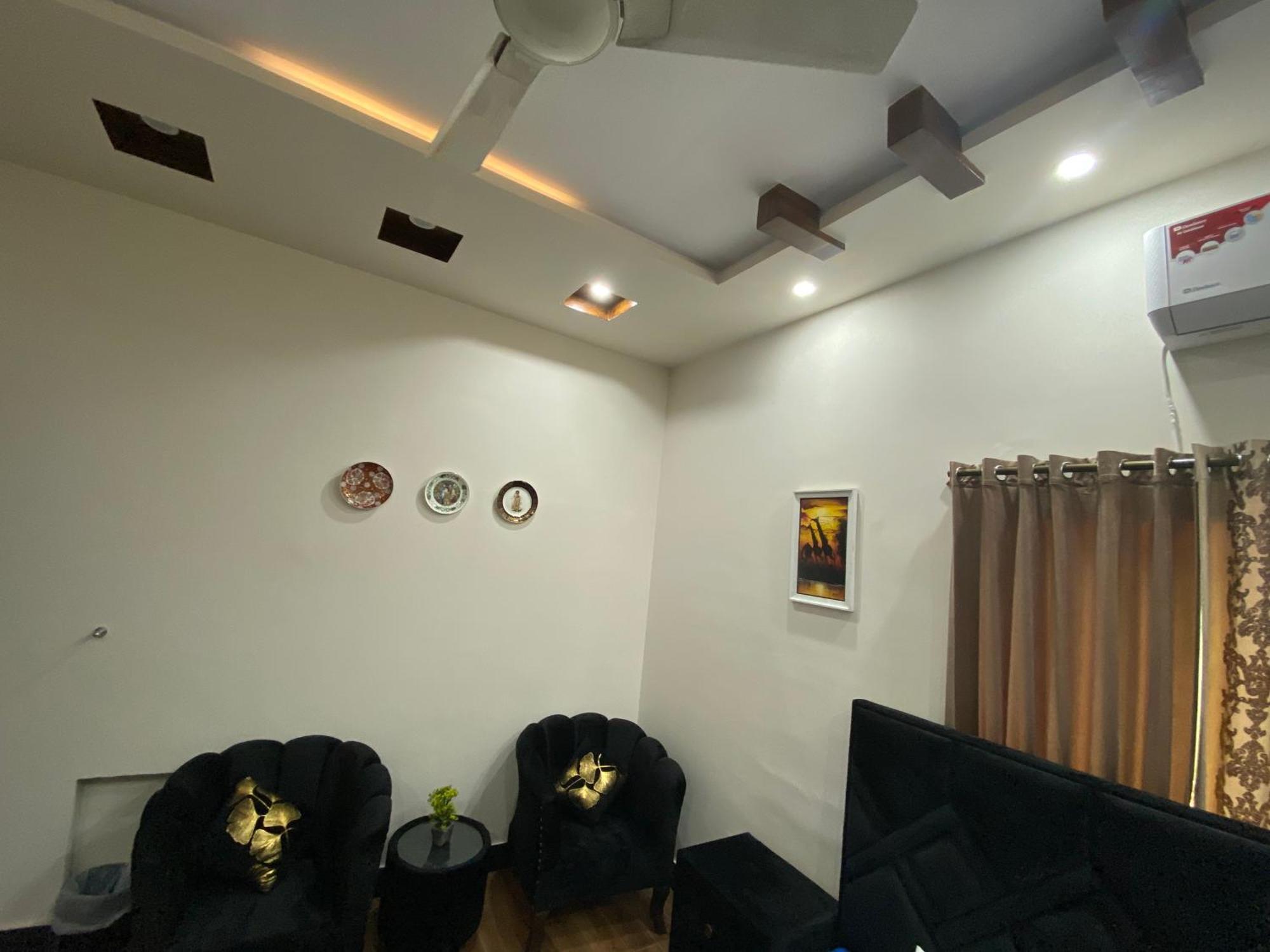 The Comfort Lodge Islamabad Luaran gambar